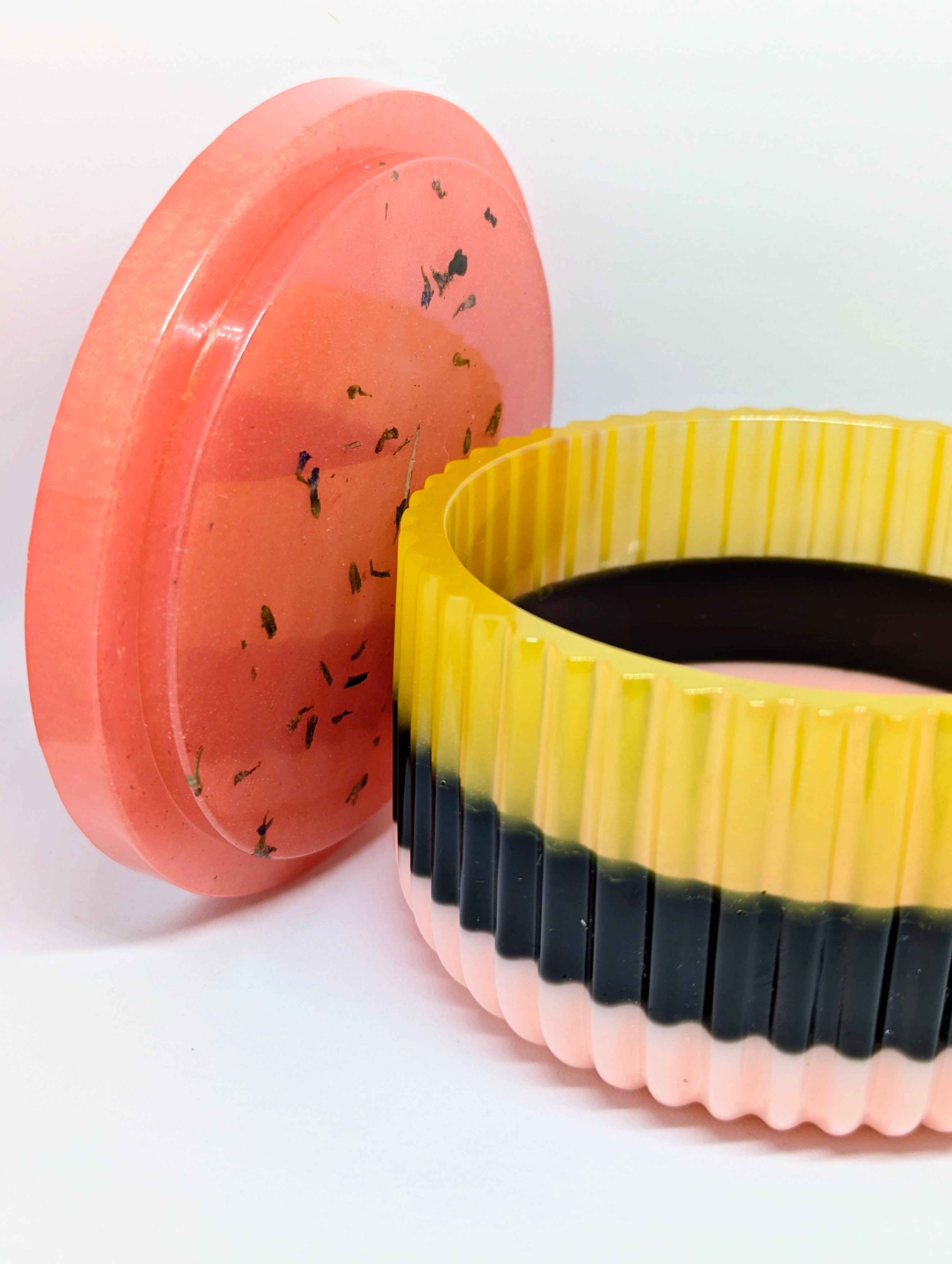 Large Ribbed Jar - Pink/ Orange