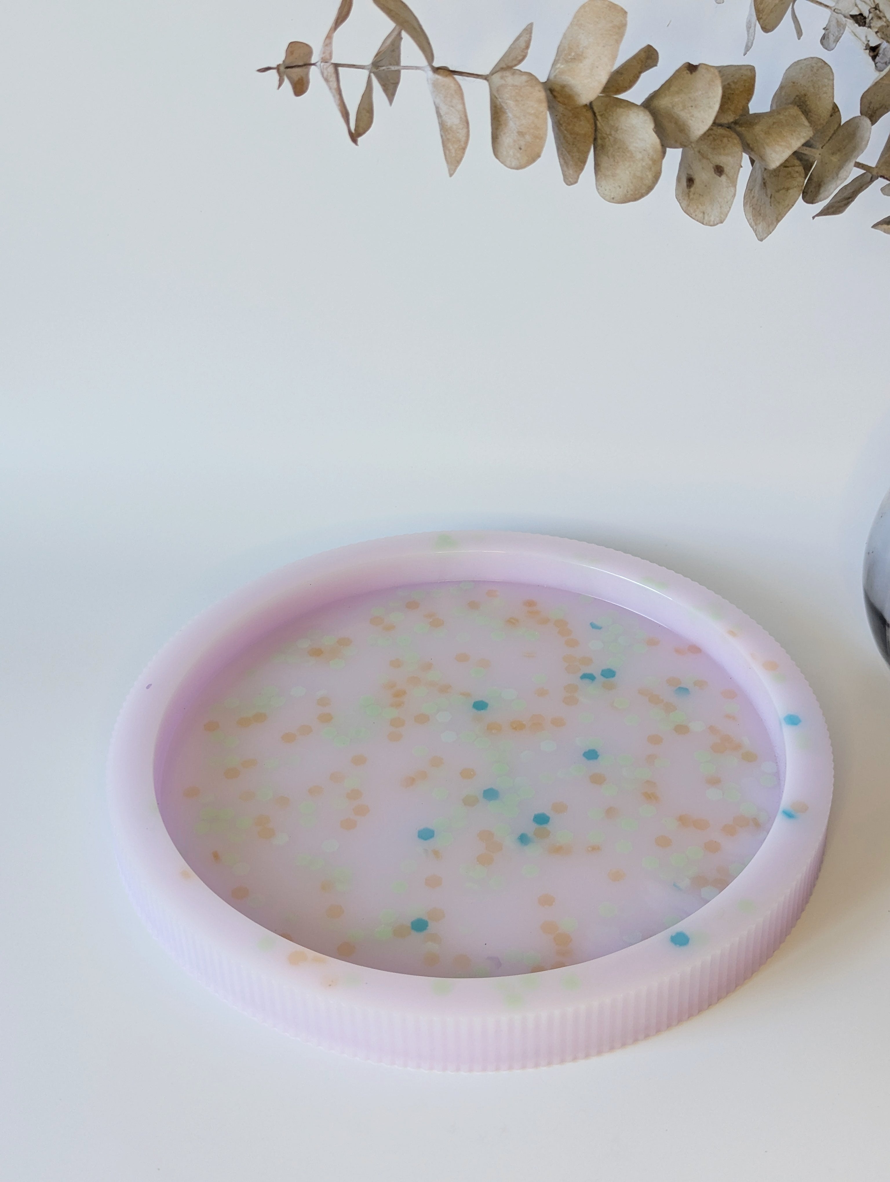 Ribbed Decor Tray