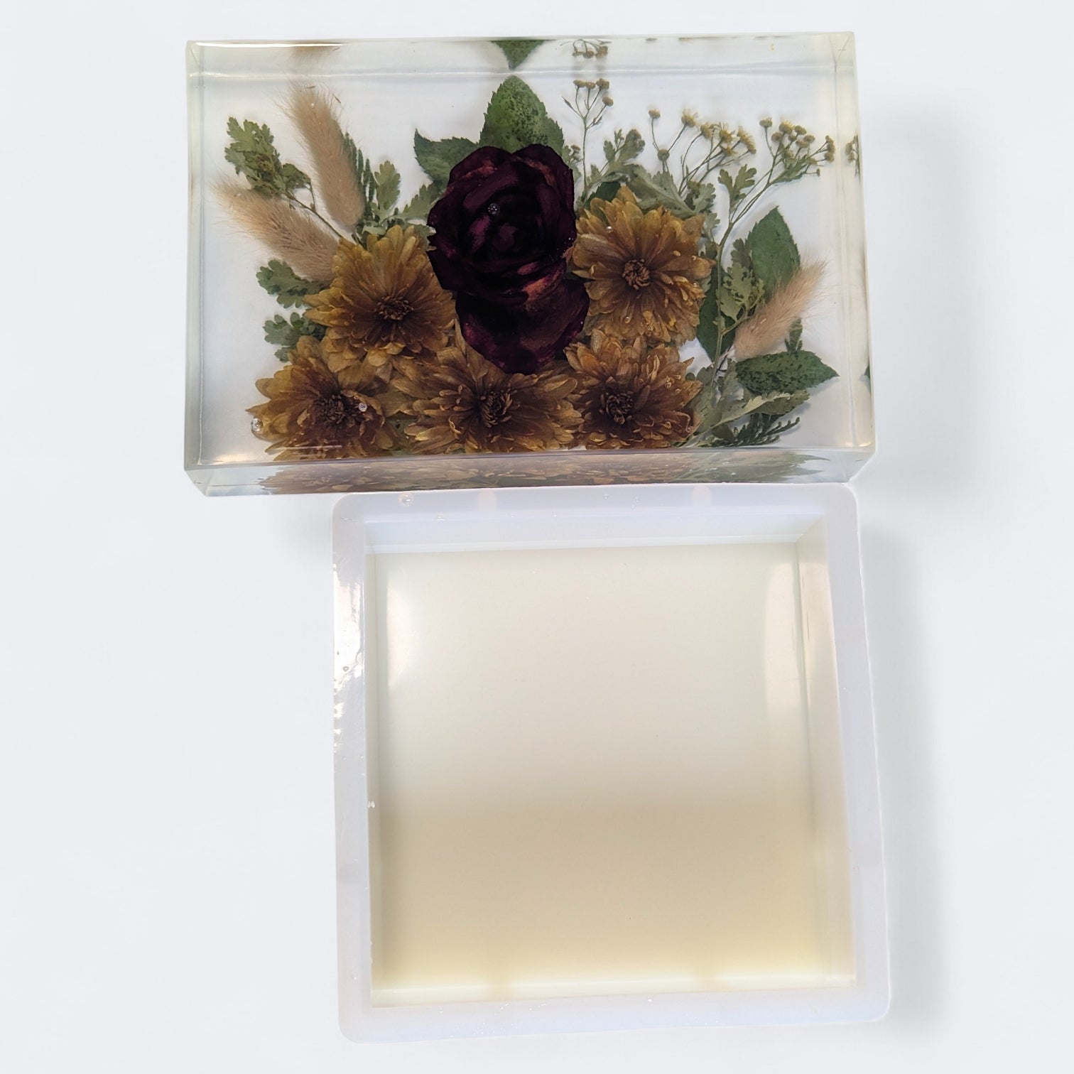 Medium Decorative Square Resin Flower Preservation