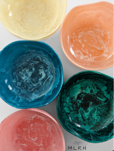 Load image into Gallery viewer, Florence Bowls
